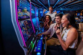 Detail fitur bonus Hood vs Wolf dan simbol khusus di toto abadi